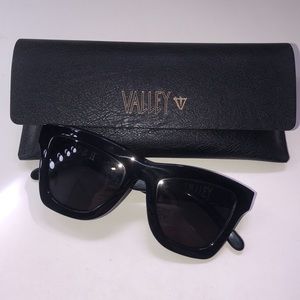 VALLEY EYEWEAR DB11